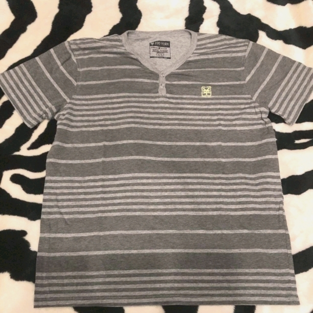 Zoo York T shirt
